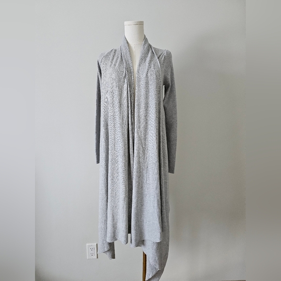 Aritzia Sweaters - Aritzia Babaton XXS Grey long open cardigan